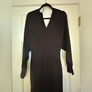 Women’s Just Taylor Sz. Large Long V neck back snd front wrap tie belt waist.